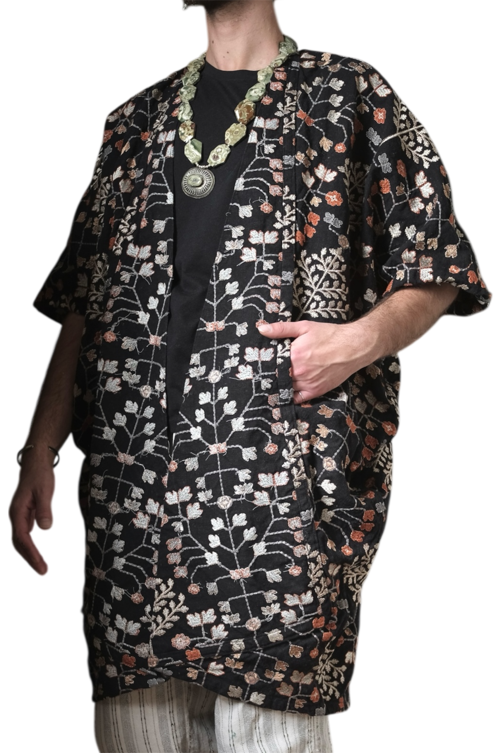 Embroidered Linen Aba